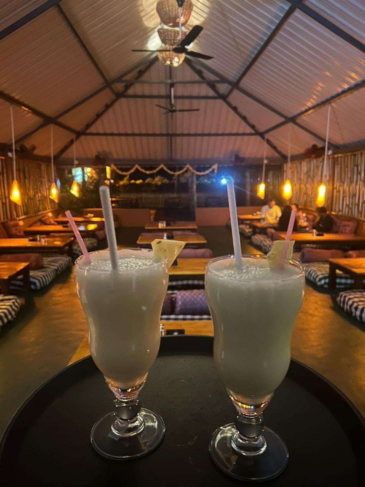 Hampi Village Resort & Tutti Cafe Esterno foto
